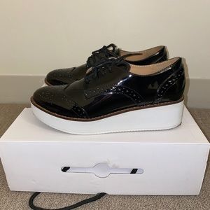 Oxford shoes